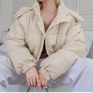 Beige oversized puffer